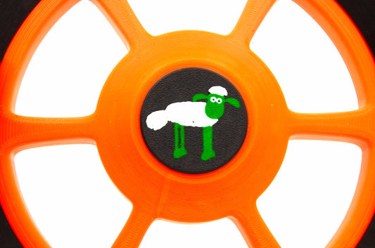 2 schaapsbadges met zwarte achtergrond voor aangepaste Husqvarna Automower-wielen met een diameter van 180 mm